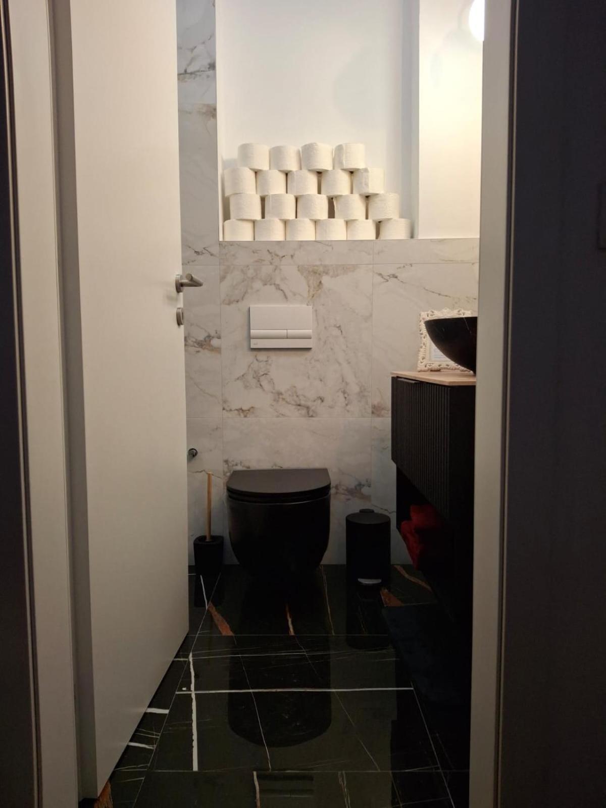 Music Apartment Benedikta 자그레브 외부 사진